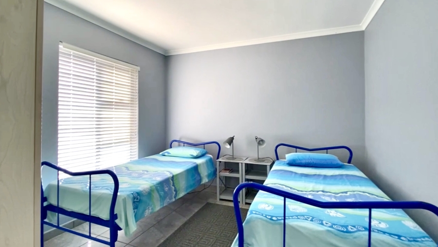 6 Bedroom Property for Sale in Dwarskersbos Western Cape